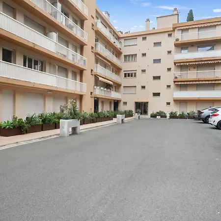 Апартаменты Vina Del Mare With Panoramic Sea Views - Happy
